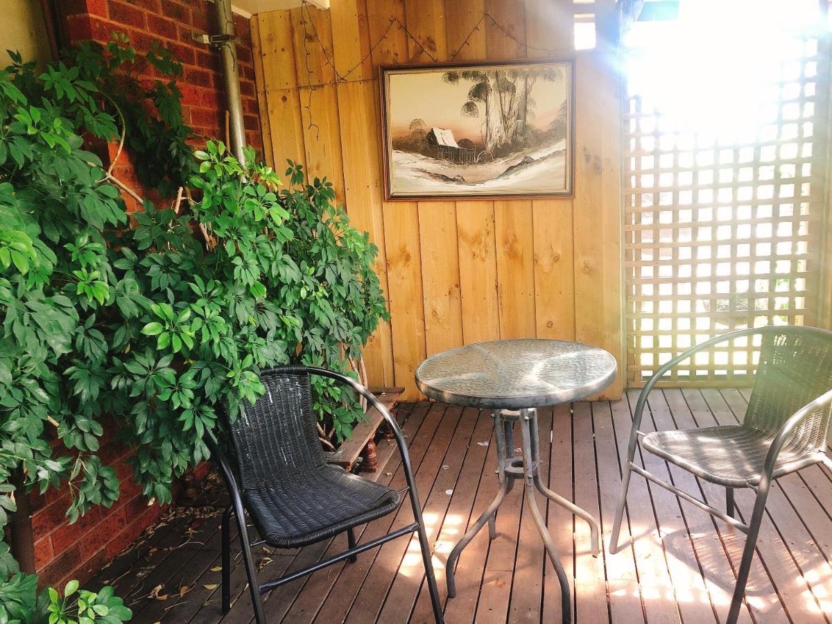 Apartamento Golden House Springvale Exterior foto